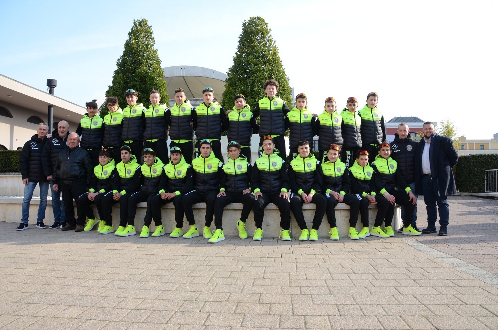 Presentazione in grande stile del Team Coratti